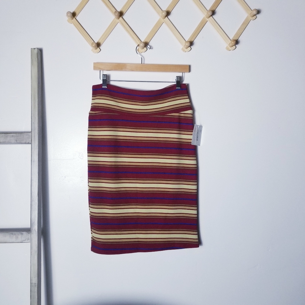 NWT LULAROE CASSIE PENCIL SKIRT SIZE MEDIUM